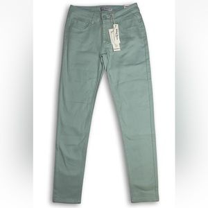 Salvaje Denim Jeans 7 Modern Fit
